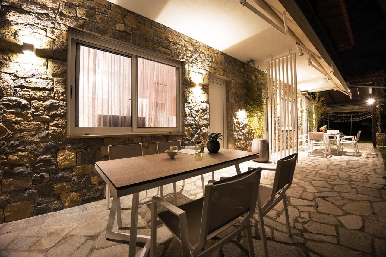 Coel Luxury Suites By Rentalspro Services - Potidea Halkidiki Неа-Потидеа Экстерьер фото