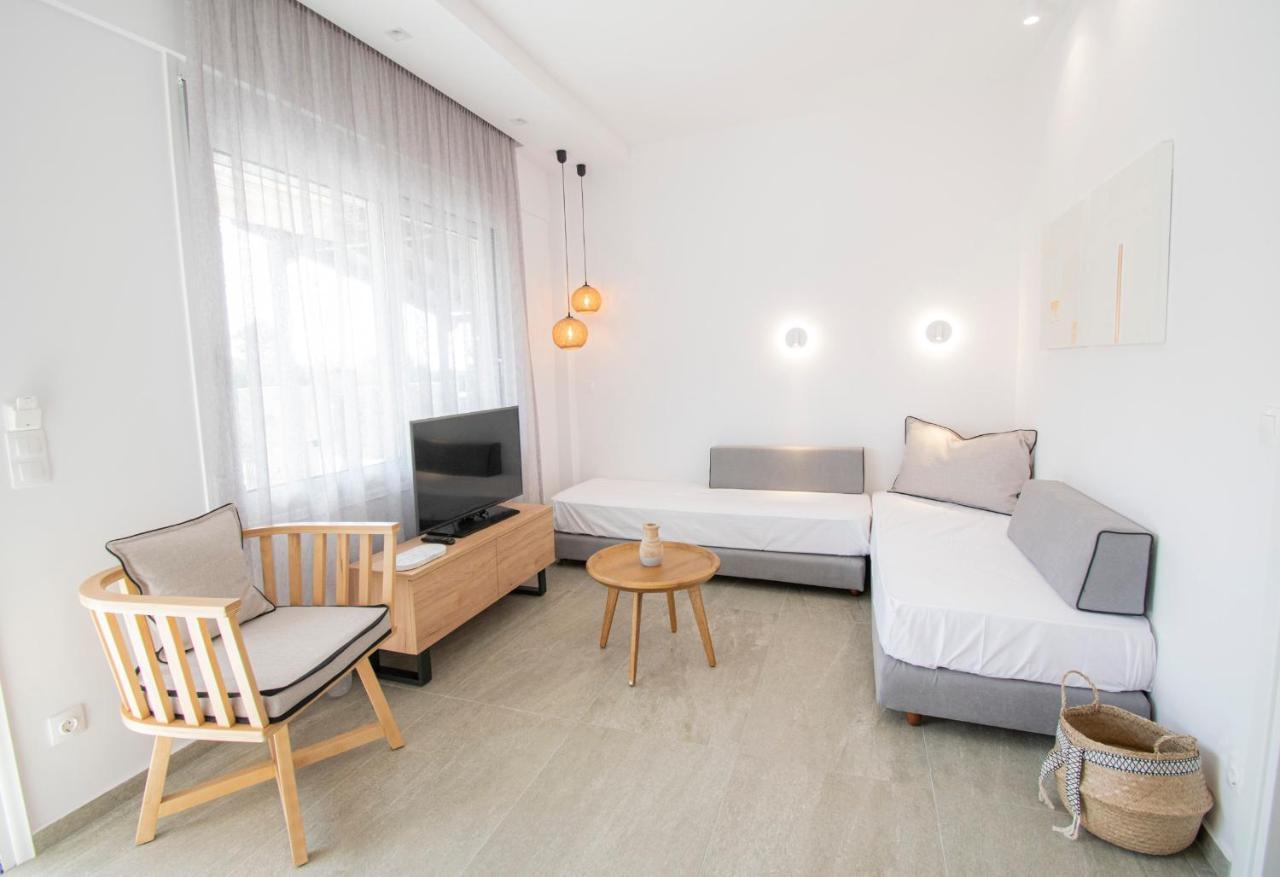 Coel Luxury Suites By Rentalspro Services - Potidea Halkidiki Неа-Потидеа Экстерьер фото