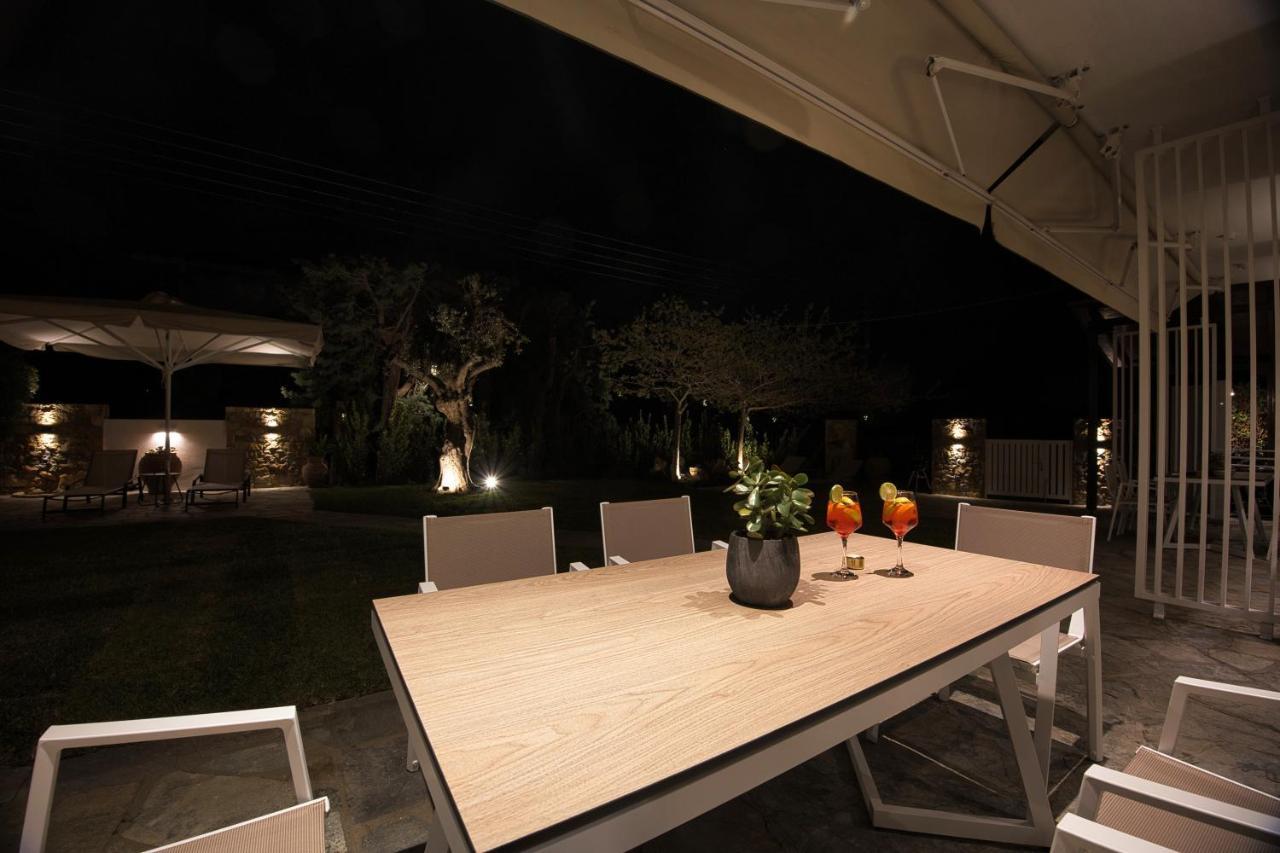 Coel Luxury Suites By Rentalspro Services - Potidea Halkidiki Неа-Потидеа Экстерьер фото