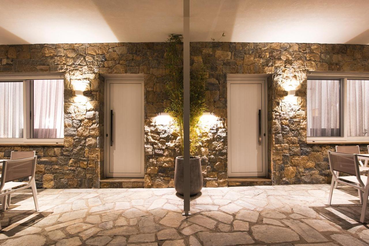 Coel Luxury Suites By Rentalspro Services - Potidea Halkidiki Неа-Потидеа Экстерьер фото