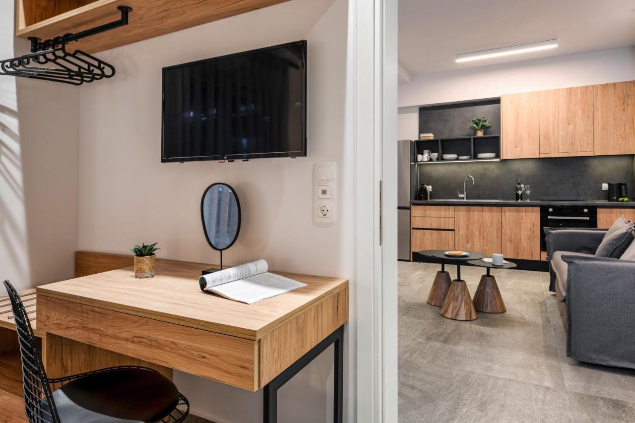 Coel Luxury Suites By Rentalspro Services - Potidea Halkidiki Неа-Потидеа Экстерьер фото